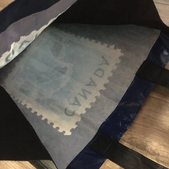 Canada Post 'Polar Bear Postage' Reusable Bag - Picture 6 of 8